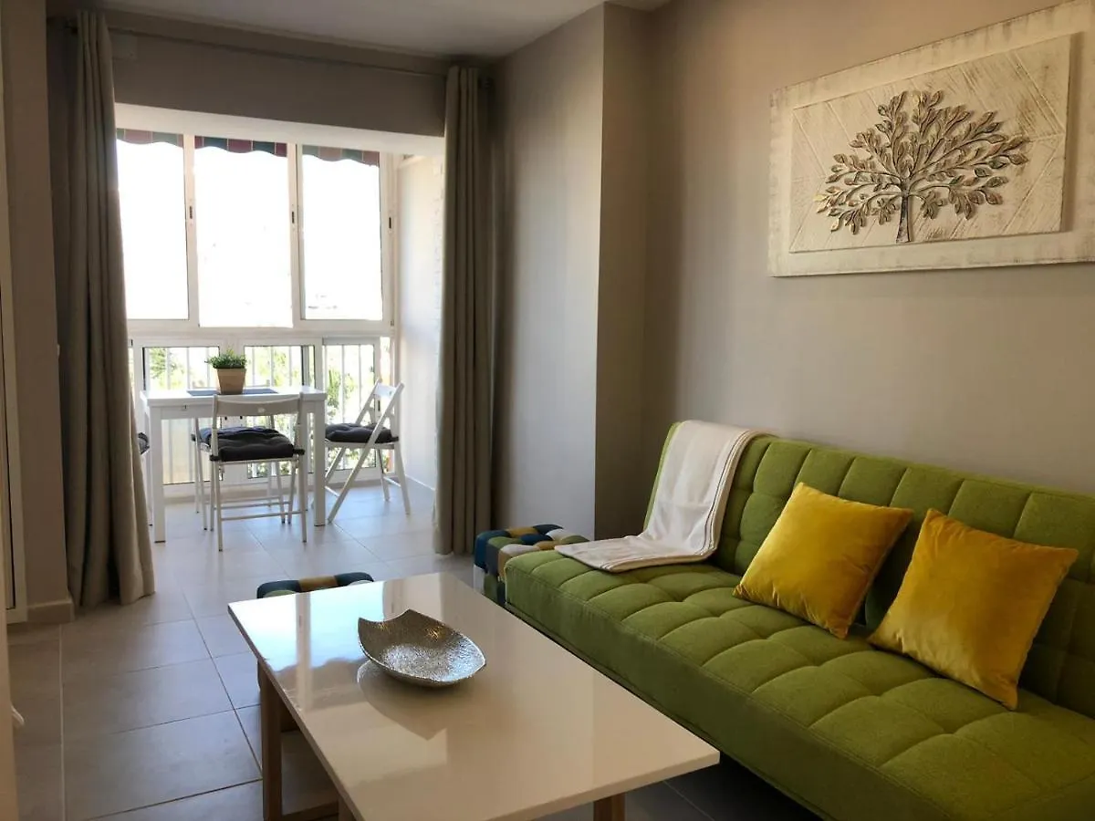 Malagasuite Benalmadena Holiday 0*,